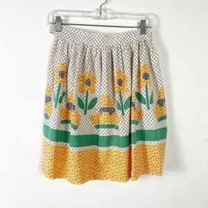 Vintage Yellow and White Floral Dutch Pattern Half Apron Size S